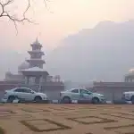 मोदी से हाथ मिलाने के बाद ट्रंप पर अमेरिकी अर्थशास्त्री की चेतावनी