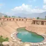 चीन में अजीब ट्रेंड, युवा बिना जॉब ऑफिस जाते हैं